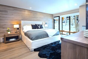 4 Schlafzimmer, Bügeleisen/Bügelbrett, Reisekinderbett, WLAN