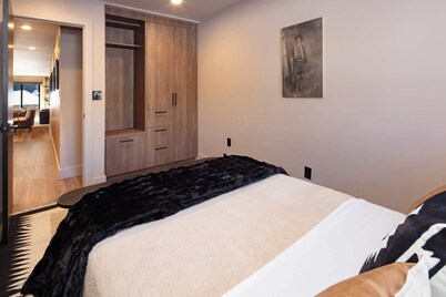 Newly Renovated 4BR, 3BA in Aspen's Core!