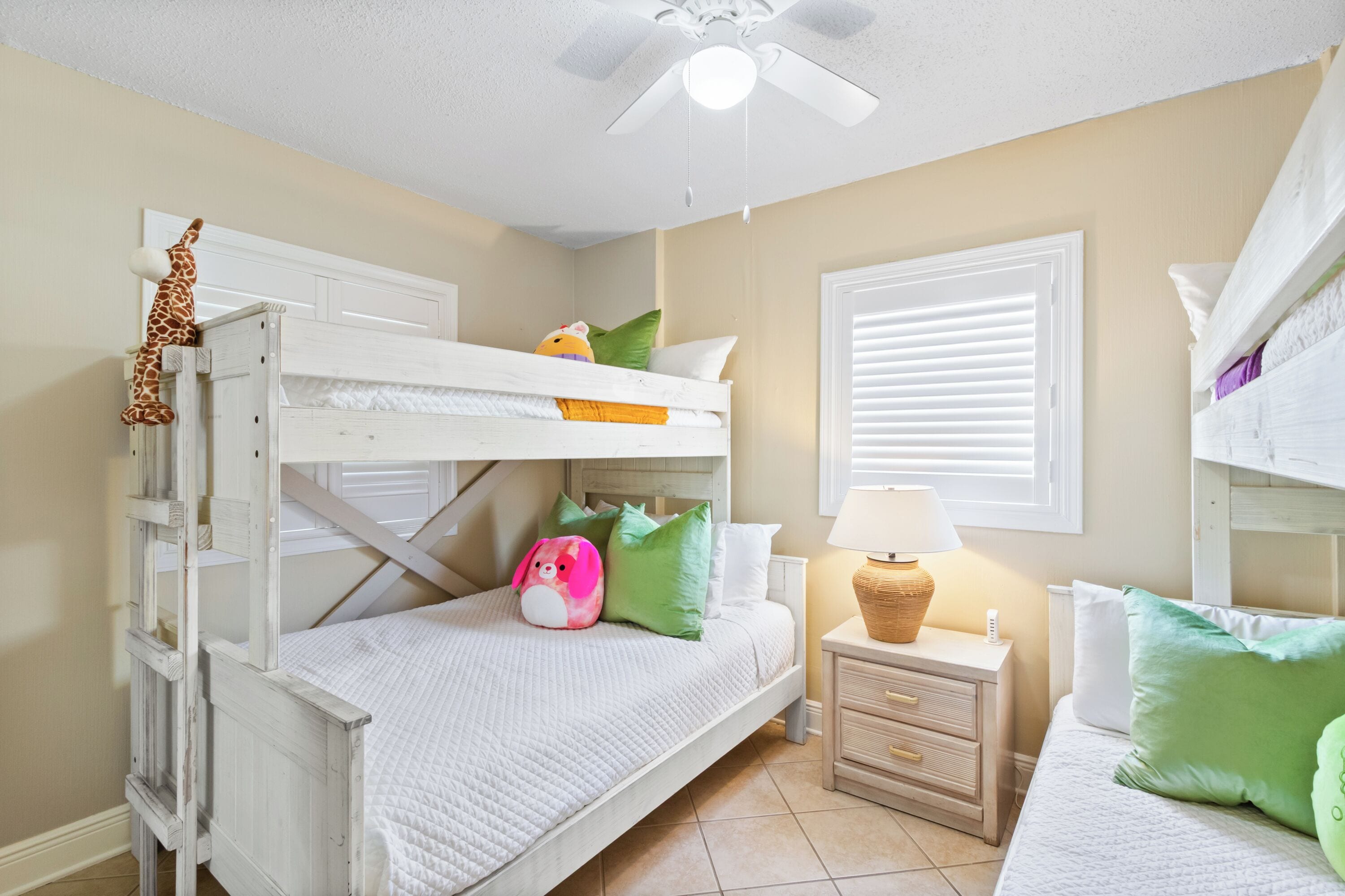 Signature Condo, 3 Bedrooms, Pool Access, Beach View | Individually decorated, individually furnished, iron/ironing board