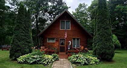 Charming Creekside Log Cabin with Wood Burning Stove Overlooking the Neshannock Creek, Western PA
