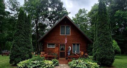 Charming Creekside Log Cabin with Wood Burning Stove Overlooking the Neshannock Creek, Western PA