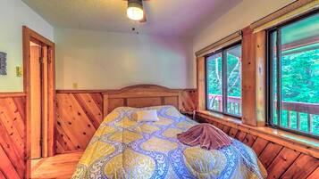 Silitysrauta/-lauta, Wi-Fi, vuodevaatteet