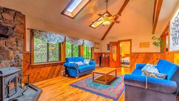 Takka, pöytätennispöytä