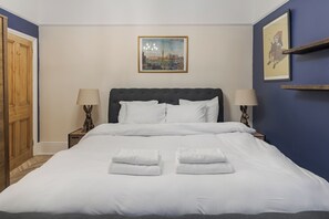 2 室のベッドルーム、WiFi、ベッドシーツ