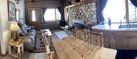 Fernseher, Kamin