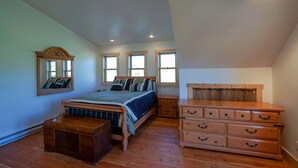 3 chambres, bureau, Wi-Fi, draps fournis