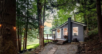 Scenic Retreat: Riverfront Cabin with Large Deck and Fire Pit in Emlenton, Pennsylvania