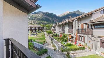 Casa familiare, camere multiple, 2 bagni (Maison Rosamunda) | Parco della struttura