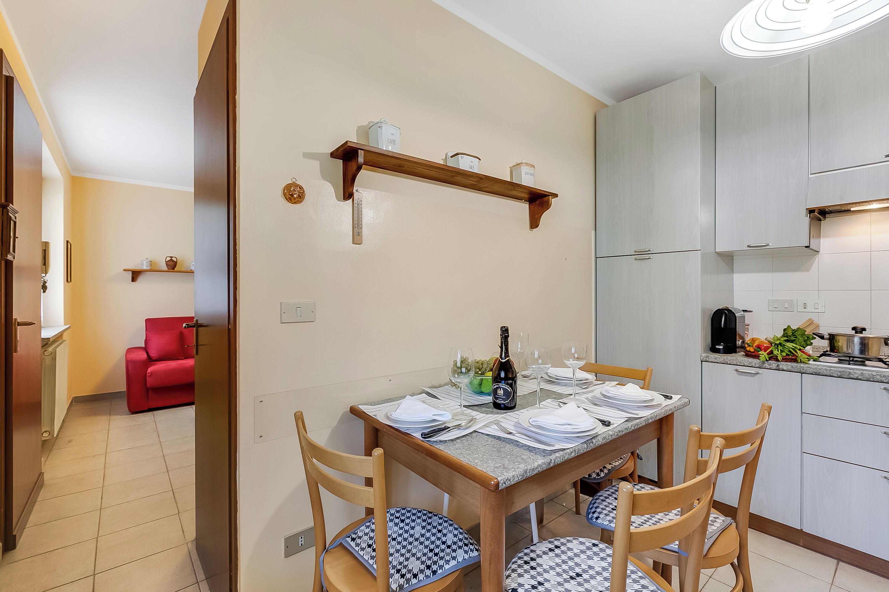 Family House, Multiple Bedrooms (Maison Dolce Vento) | Dining