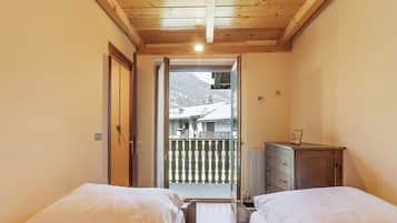 2 chambres, espace de travail pour ordinateur portable, Wi-Fi gratuit