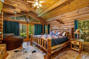 Desk, iron/ironing board, travel crib, WiFi