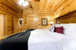 5 bedrooms, WiFi, bed sheets
