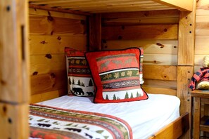 5 habitaciones, wifi y ropa de cama 