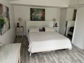 6 habitaciones, wifi y ropa de cama