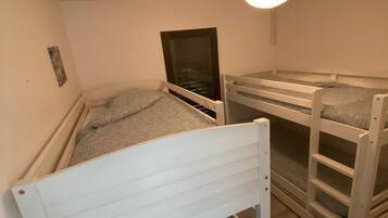 6 camere, Wi-Fi, lenzuola