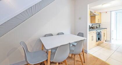 St Pauls House By Guestz