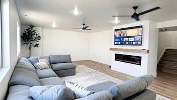 TV, fireplace, table tennis