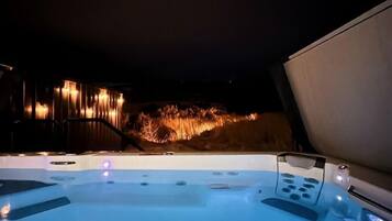 Baignoire à remous extérieure