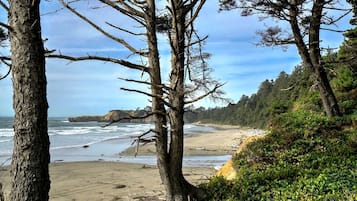 Beach nearby, sailing, kayaking, fishing
