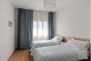 Apartment, 3 Bedrooms, Balcony