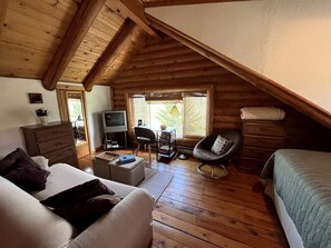 3 chambres, bureau, fer et planche à repasser, Wi-Fi