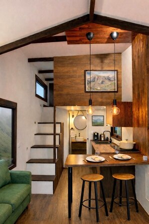 Habitación doble Premier, vista a la montaña | Interior