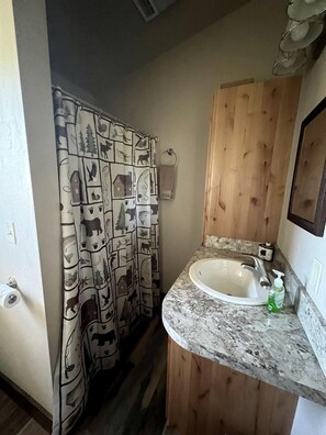 Hair dryer, towels