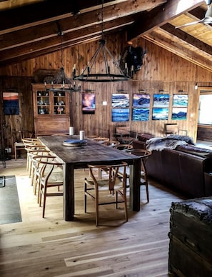 Dining - Elegant Western-Style Vacation Rental with Mountain Views near Madison River in Ennis, Montana (Ennis)