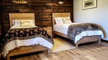 3 bedrooms, desk, iron/ironing board, WiFi