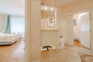 3 bedrooms, iron/ironing board - GuestHost - Elegant Apartment Crocetta Torino (Turin)