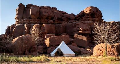 Intimate Glamping Tent near Arches National Park for a Memorable Couples Escape in Moab, Utah