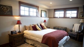 4 Schlafzimmer, Reisekinderbett, WLAN, Bettwäsche
