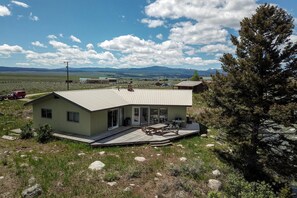 Exterior - Quaint Vacation Rental with Madison River Views near Yellowstone in Southwest Montana (Cameron)