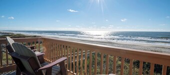 My Happy Place-Free Pet Fees This Summer! Oceanfront View-Pool