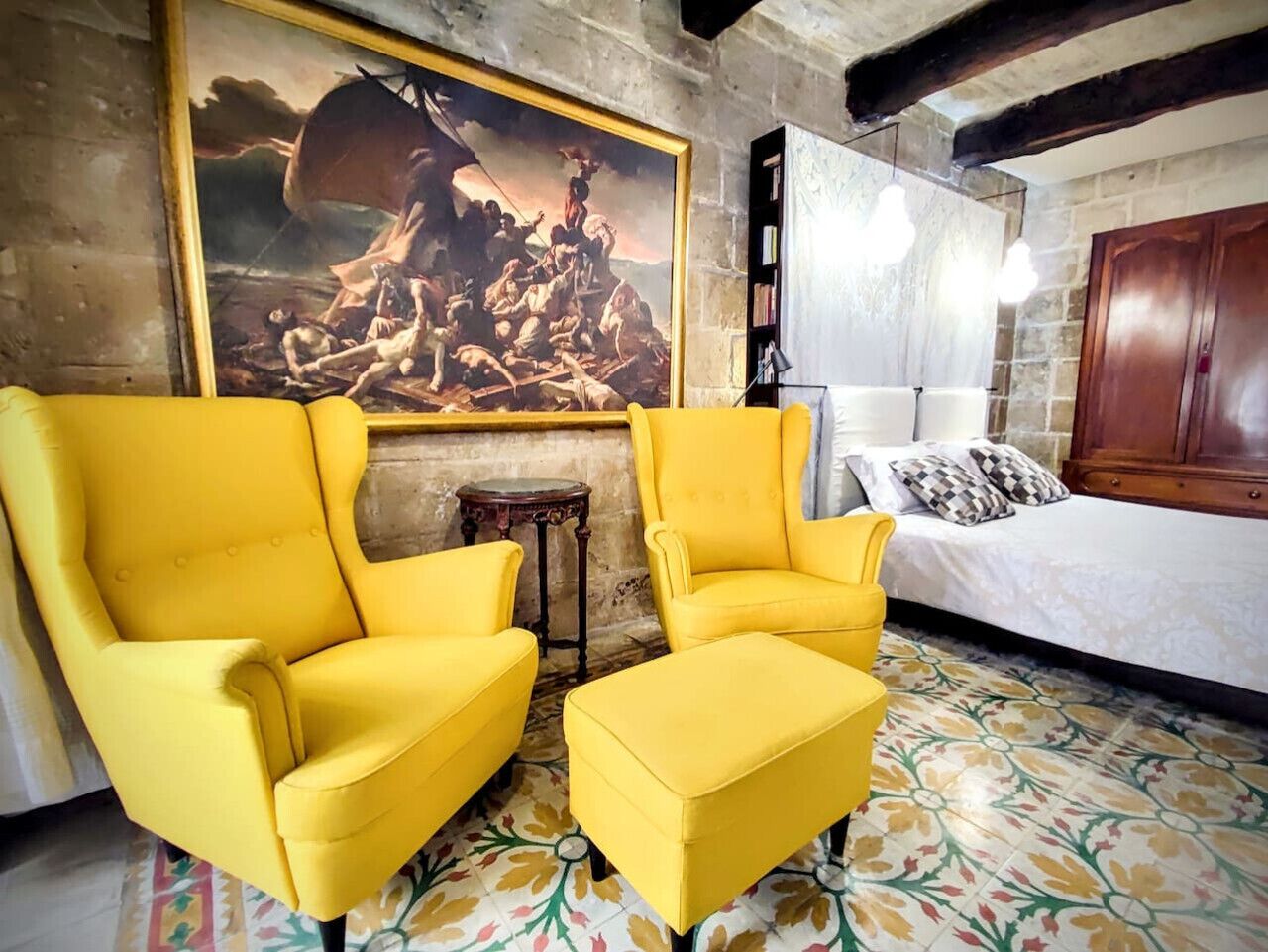 1 bedroom, desk, iron/ironing board, WiFi