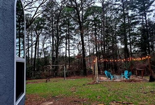 Fantastic Dome with Private Yard, Hot-Tub and Fire Pit in Texas