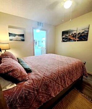 2 bedrooms, iron/ironing board, WiFi, bed sheets