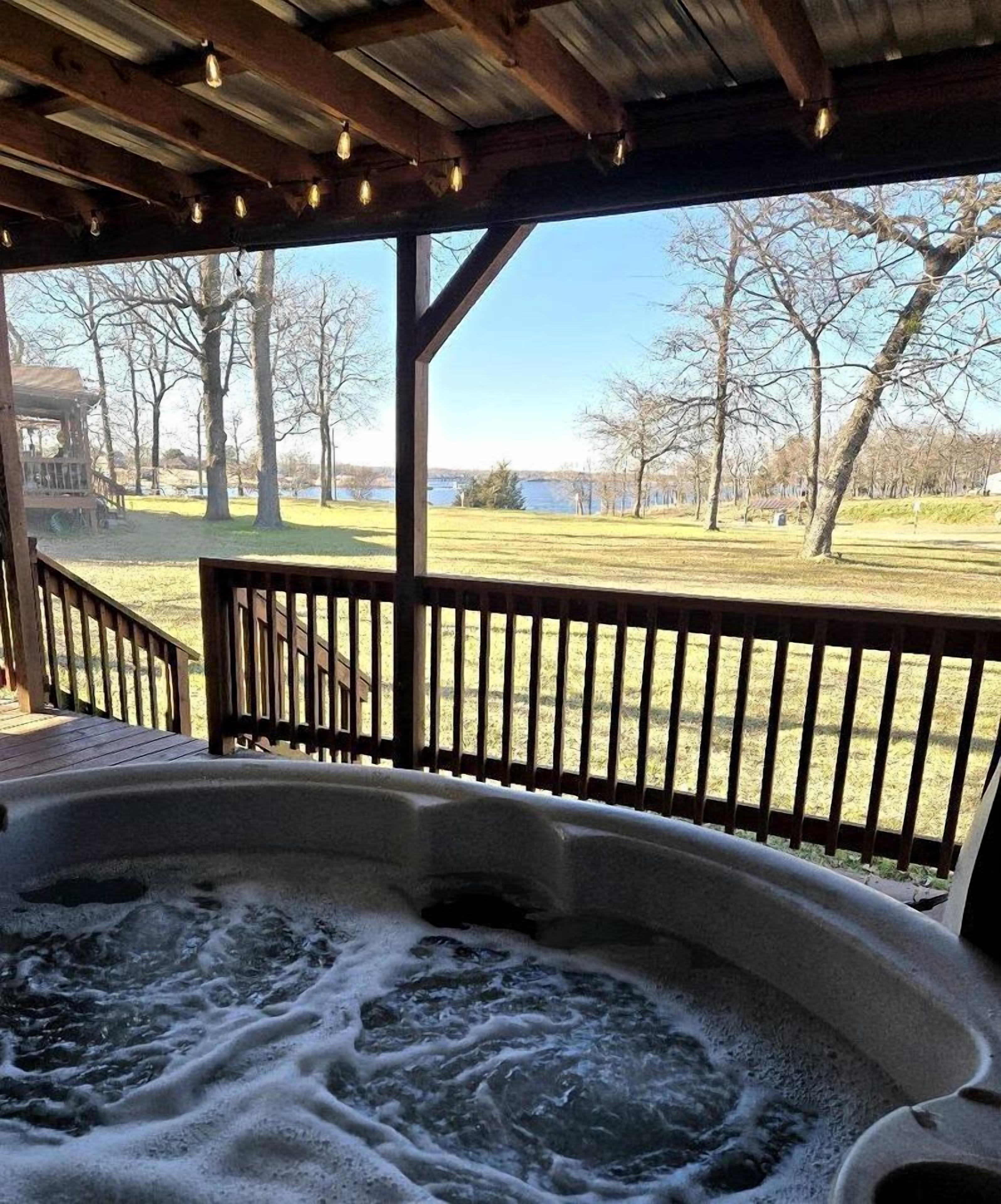 Bain à remous extérieur