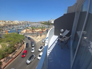 Property grounds - The Msida View apartment (L-Imsida)