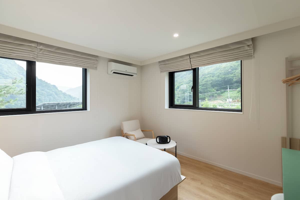 Habitació doble estàndard, vistes al riu | Wifi gratuïta