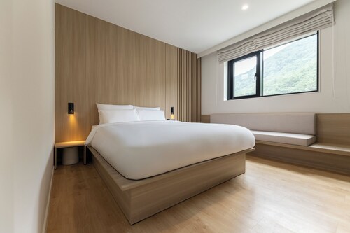 Hotel Rivmont Danyang by AANK