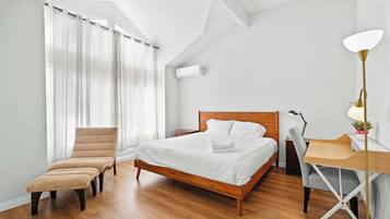 4 bedrooms, WiFi, bed sheets