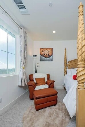 Bügeleisen/Bügelbrett, WLAN, Bettwäsche