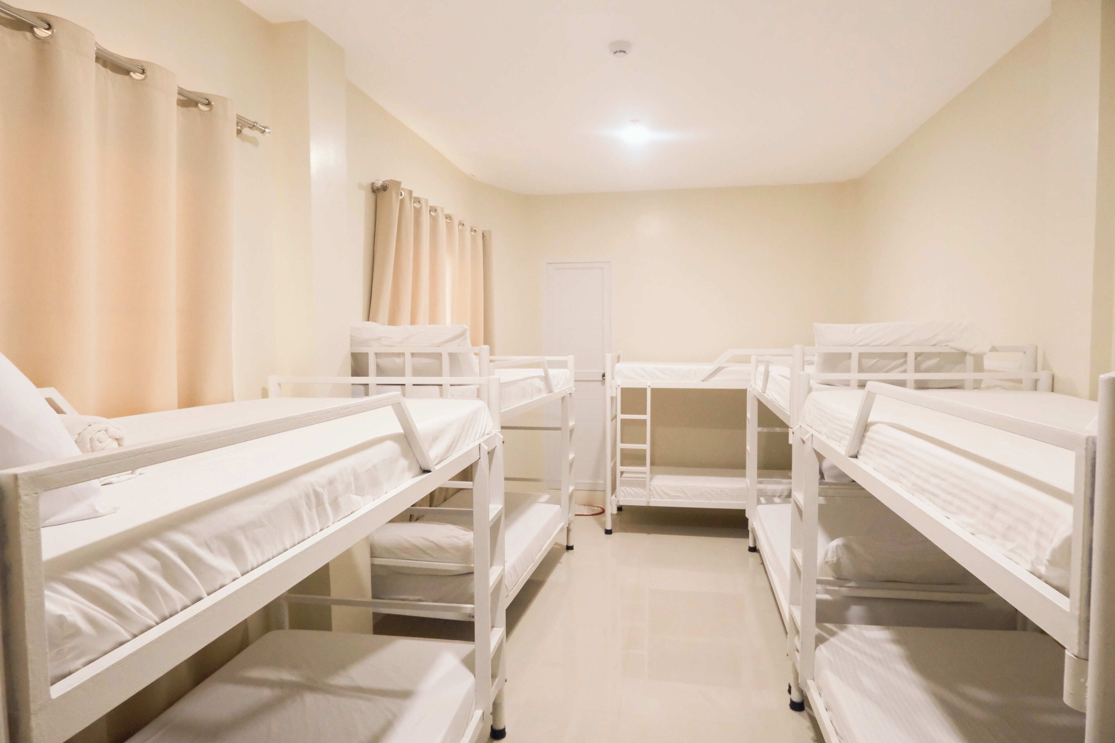 Deluxe Family Room | Free WiFi