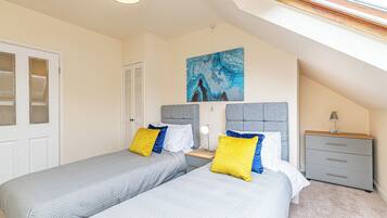 Căn hộ phong cách cổ điển, 3 phòng ngủ, không hút thuốc | Truy cập Internet không dây miễn phí