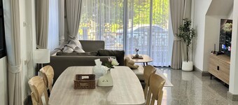 A spacious and Peaceful 3 Bedrooms detached house inside Bangkok city