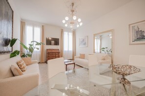 Comfort Condo, City View | Living area - Santo Stefano Palace  (Venice)