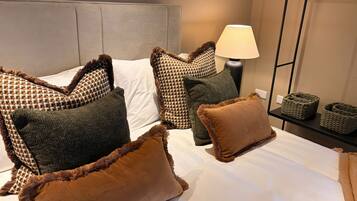 Cottage | 1 bedroom, individually decorated, individually furnished, free WiFi