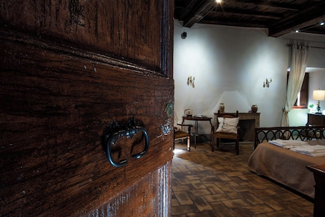 Caja de seguridad en la habitación, cortinas blackout y wifi gratis