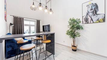 Comfort Apartment | Living room | Smart TV